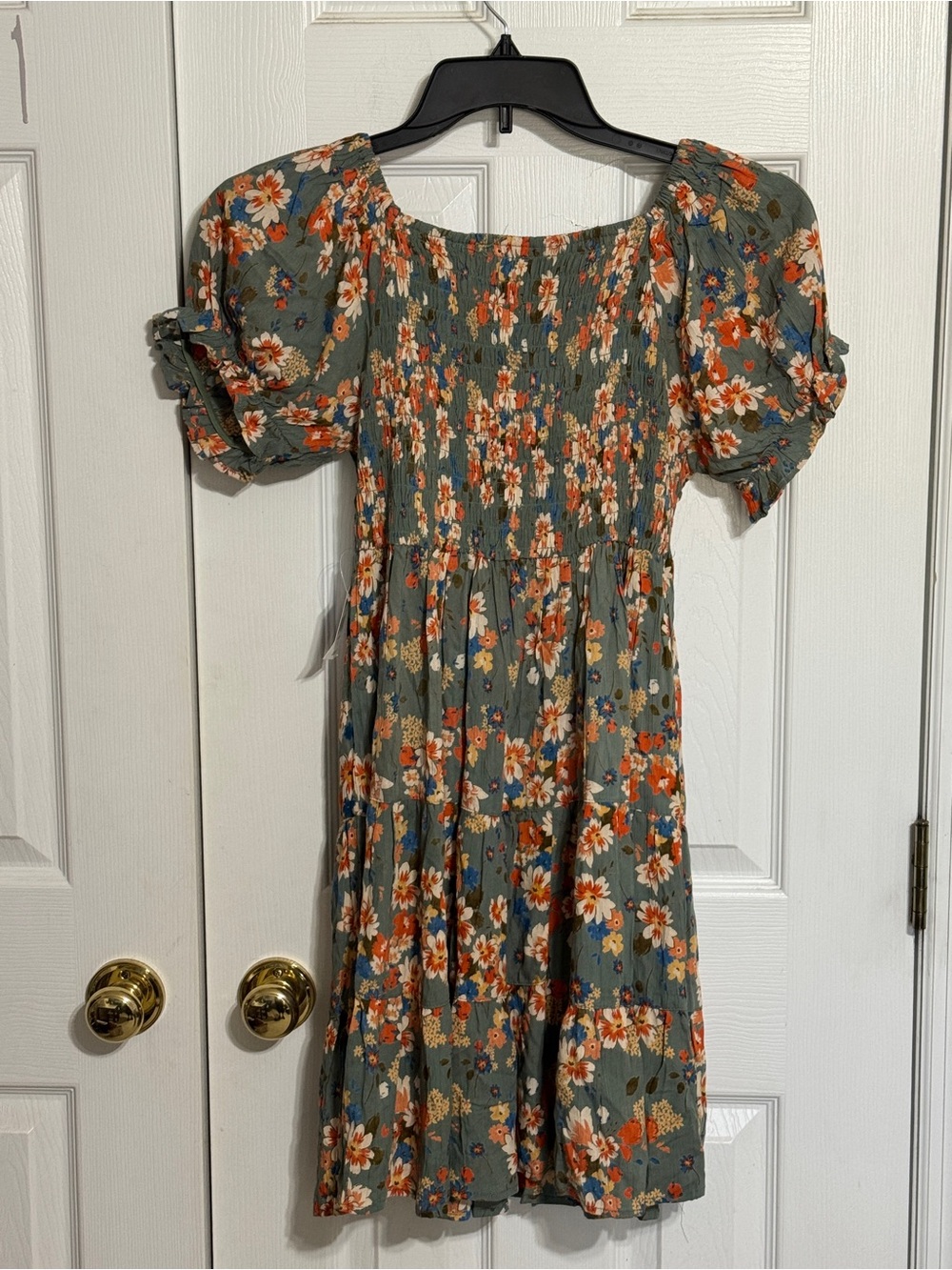 Green Floral Puff-Sleeve Midi Dress - Picture 2 of 3